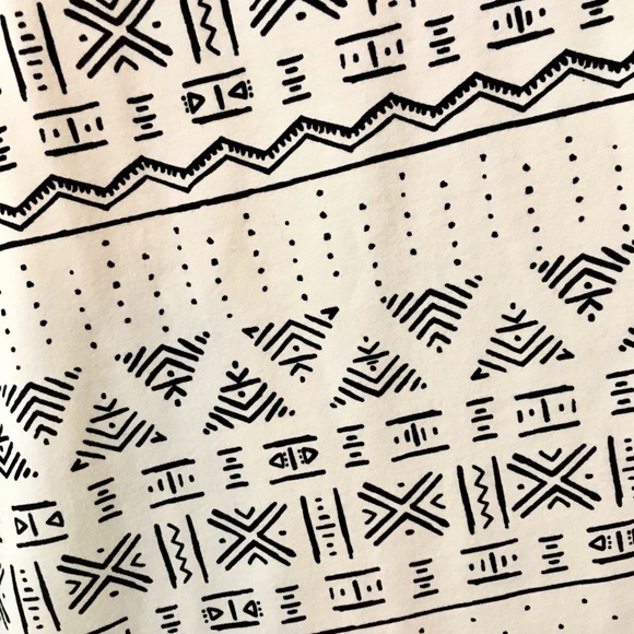 Billabong Aztec Bodycon Dress | Designers Closet | - Picture 3 of 4